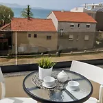 Melia Apartment *