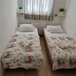 Apartment Melia *